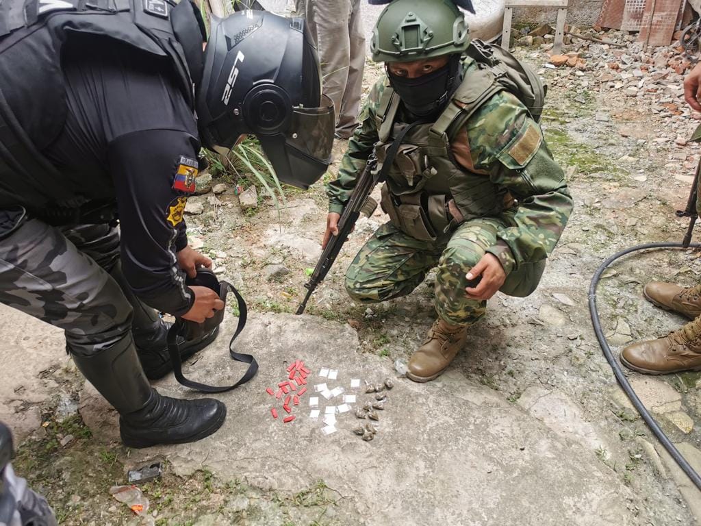 Militares fortalecen operativos en Machala