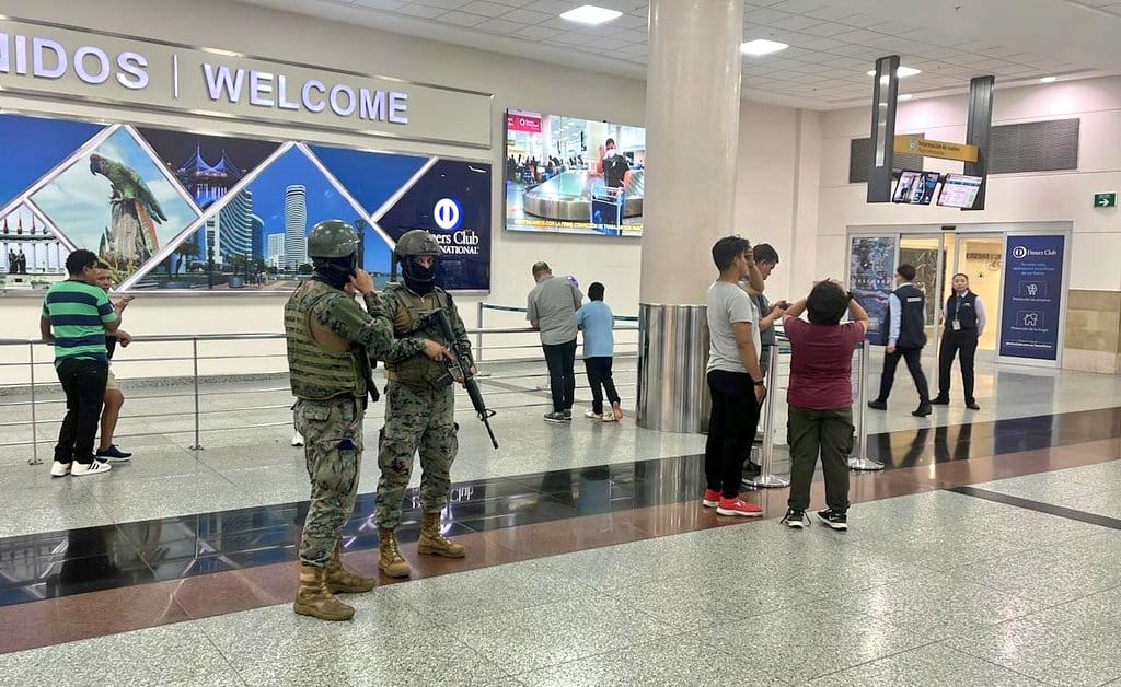 Seguridad en Aeropuerto de Guayaquil