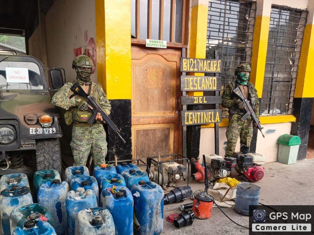 En Macará, militares controlan la minería ilegal