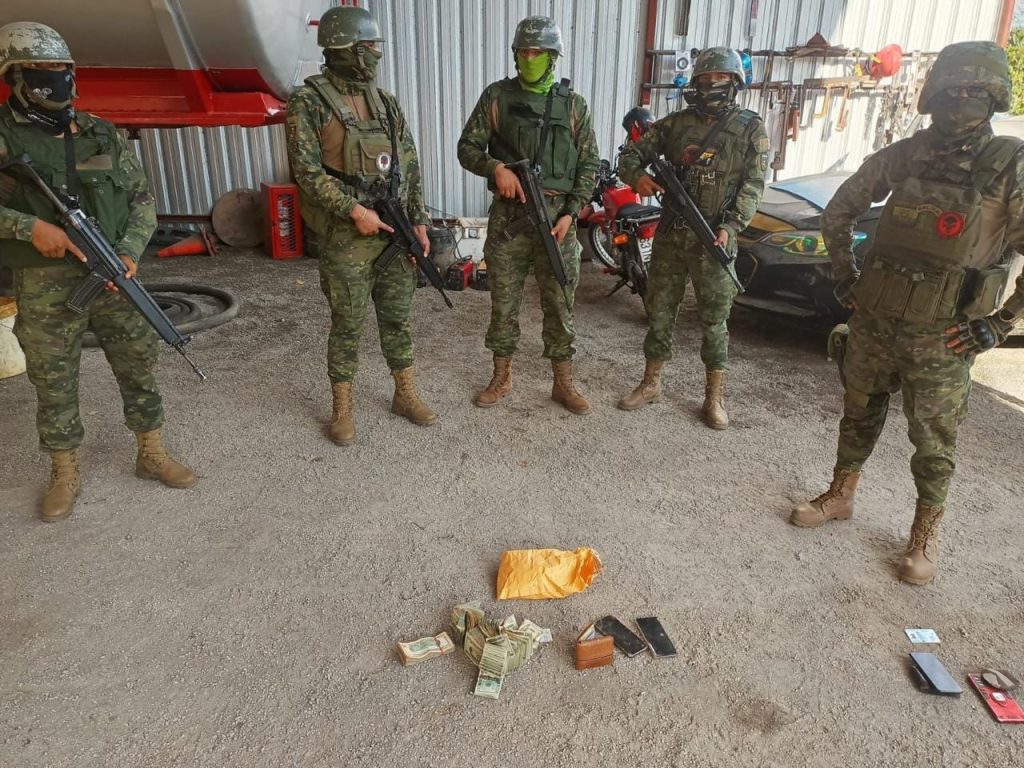Militares decomisan combustible en Orellana