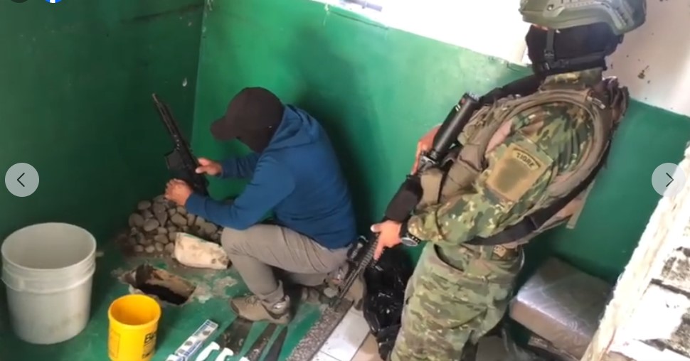 Fuerzas Armadas encuentran caleta en cárcel de Cotopaxi