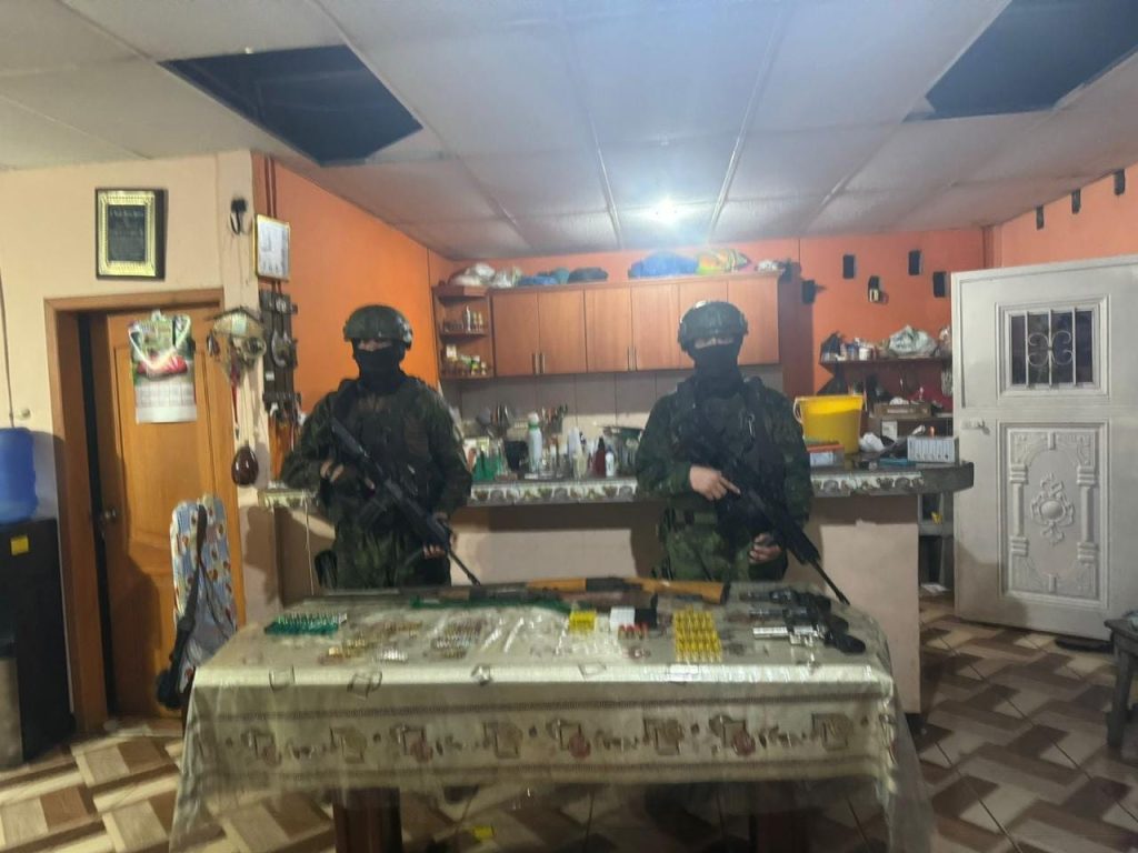 En Los Ríos, militares radicalizan operativos