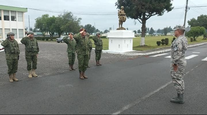 Fuerza Aérea Ecuatoriana visita Brigada de Fuerzas Especiales