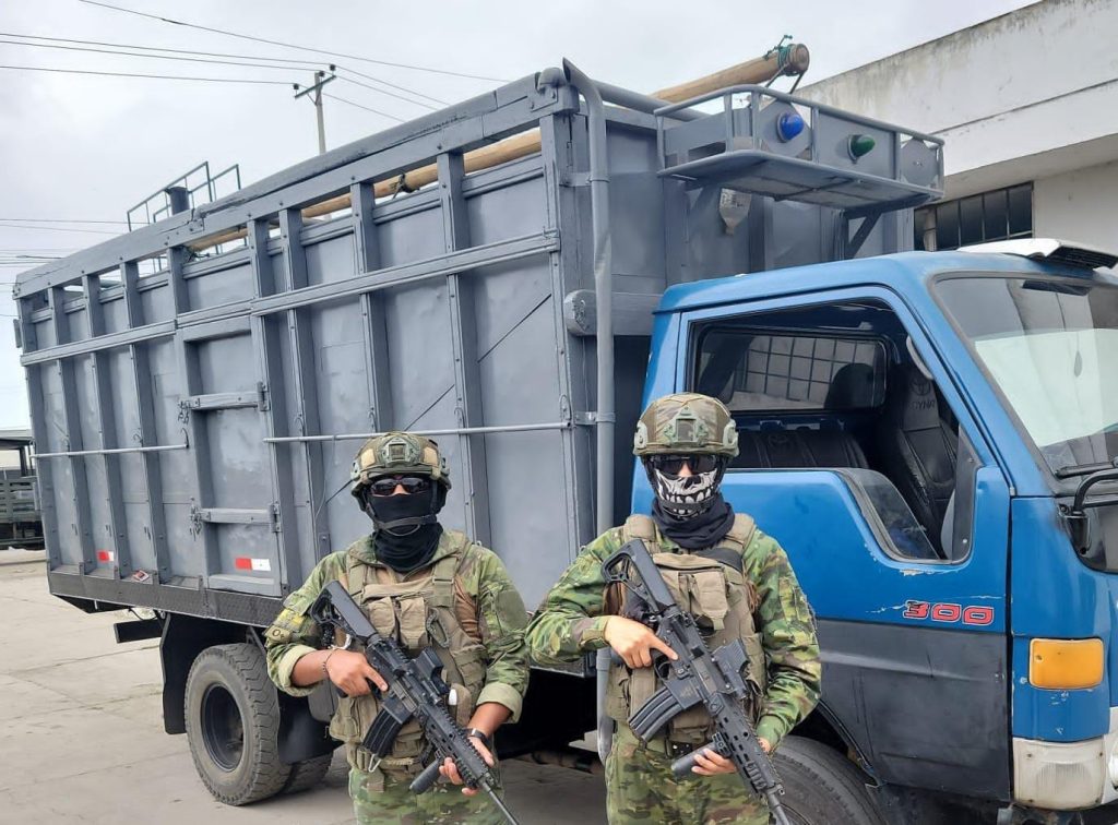 Militares frenan el contrabando de combustible