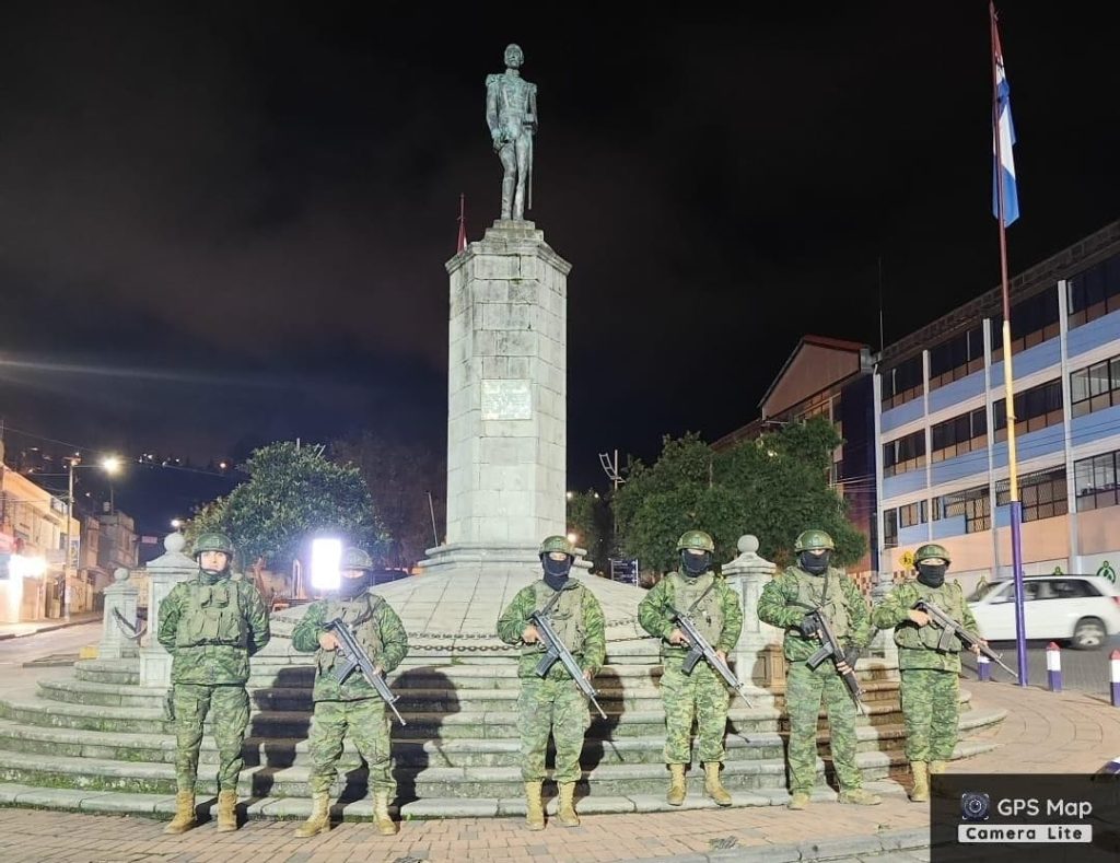 Fuerzas Armadas realizan operativos en Bolívar