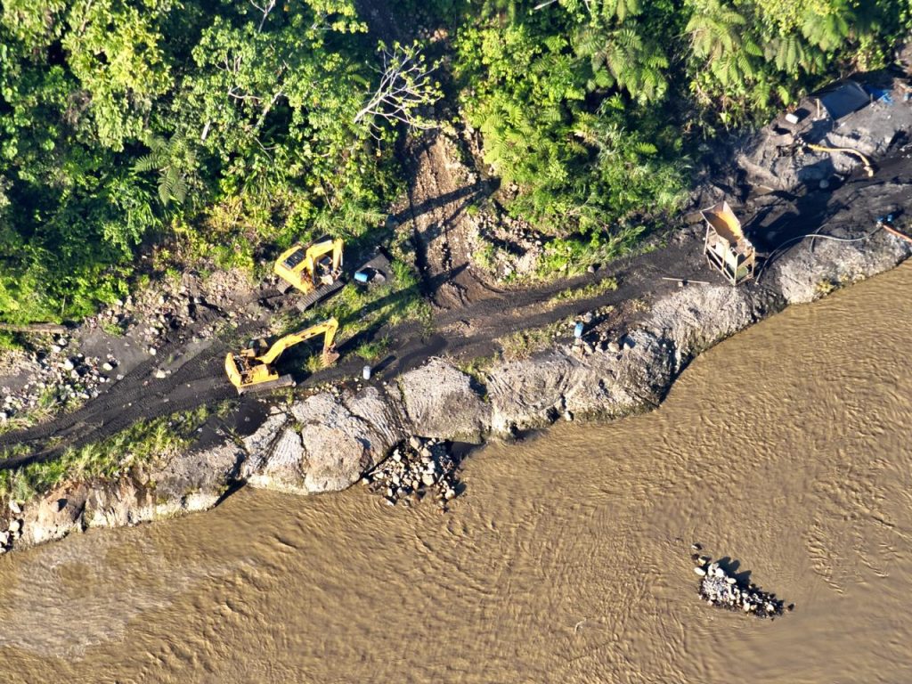 Militares controlan la minería ilegal