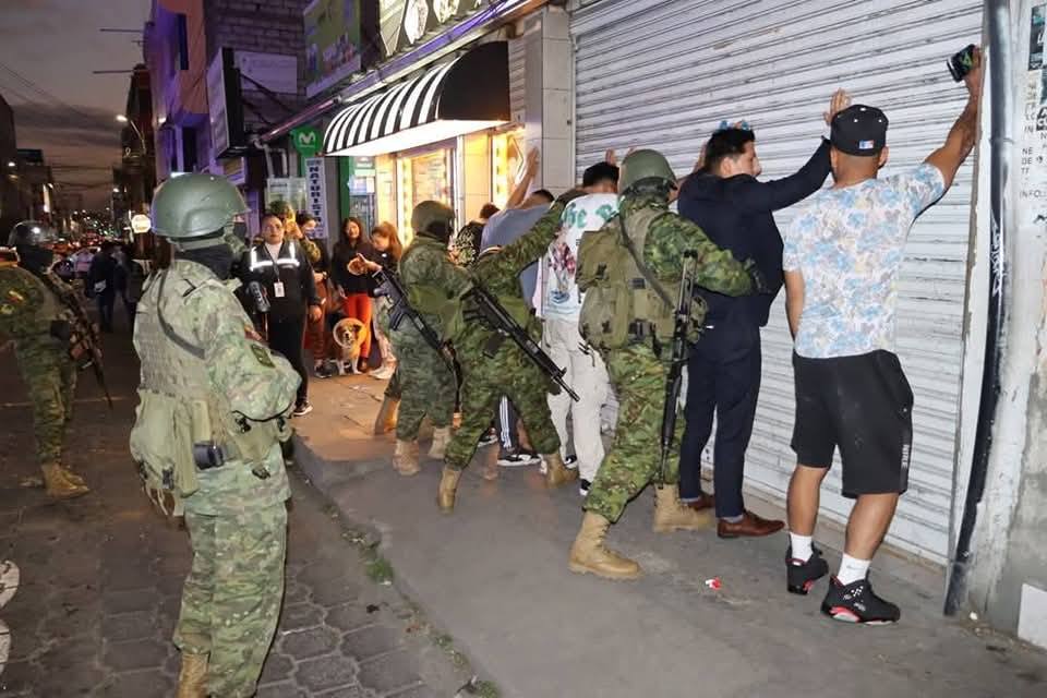 Militares realizan operaciones en Latacunga