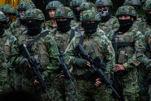 Militares detectan perforación clandestina