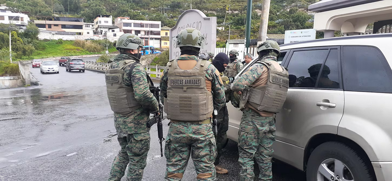 Fuerzas Armadas y Policía detienen a cabecilla de Los Lobos