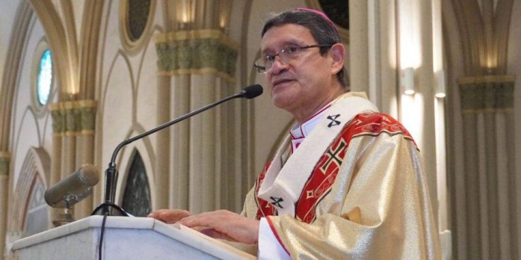 Iglesia Católica pide al presidente Noboa, honrar el sueño de sus electores