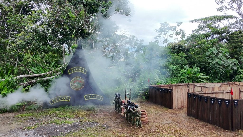 Militares inauguran pista de combate rural