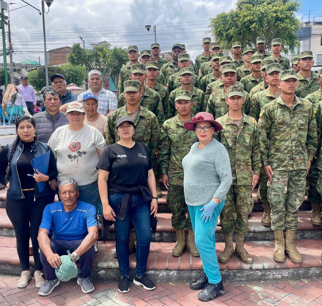 Soldados de la Aviación del Ejército impulsan acción ecológica