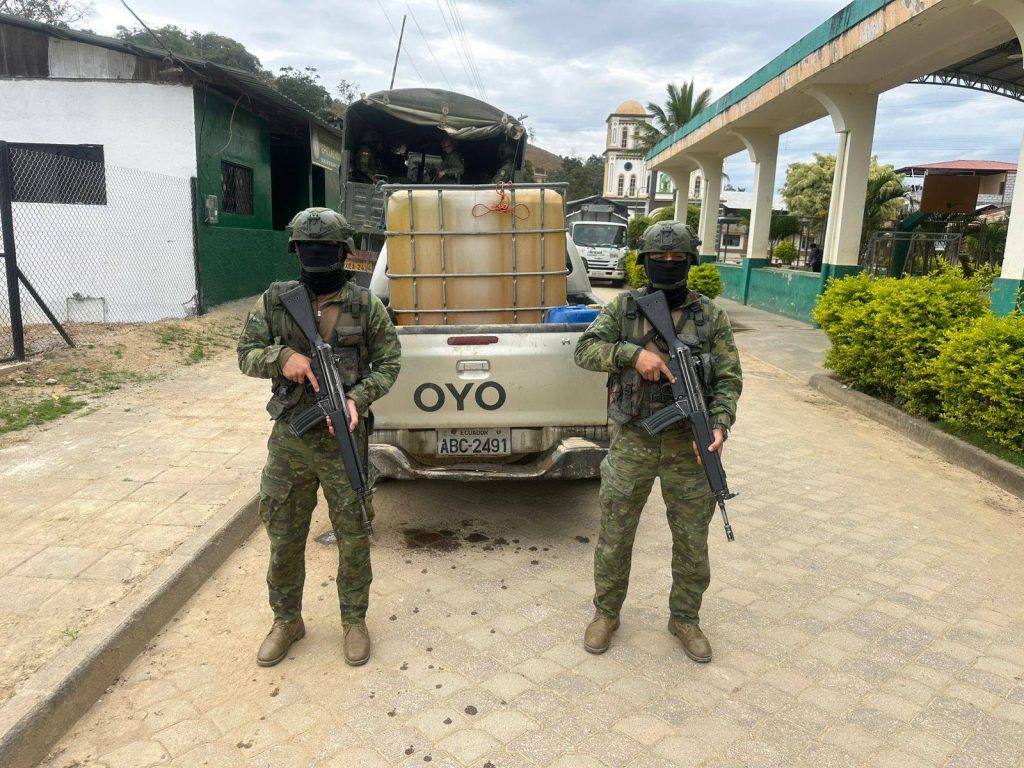Ejército Ecuatoriano frena el contrabando en la frontera sur