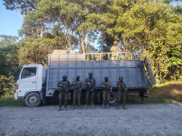 Fuerzas Armadas decomisa 2.000 galones de combustible