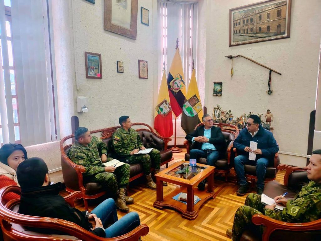 Militares coordinan acciones de seguridad en Mejía
