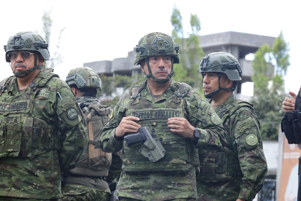 Alto Mando Militar al frente de operativos en Imbabura