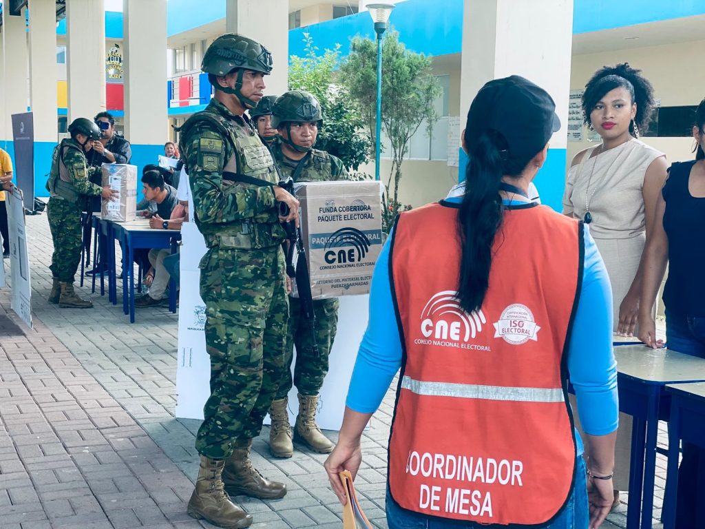 Fuerzas Armadas realiza simulacro de Referéndum y Consulta Popular