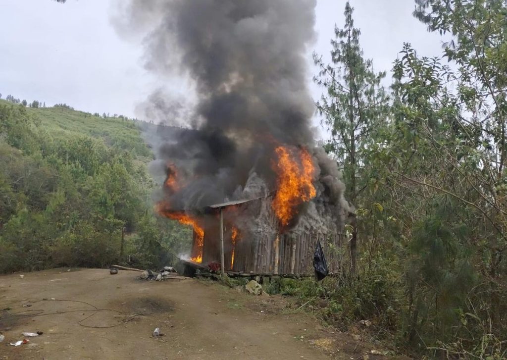 FF.AA. radicalizan operativos en Pucará y Azuay