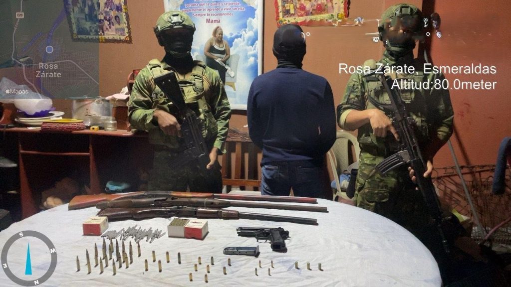 Fuerzas Armadas decomisa armamento en Quinindé