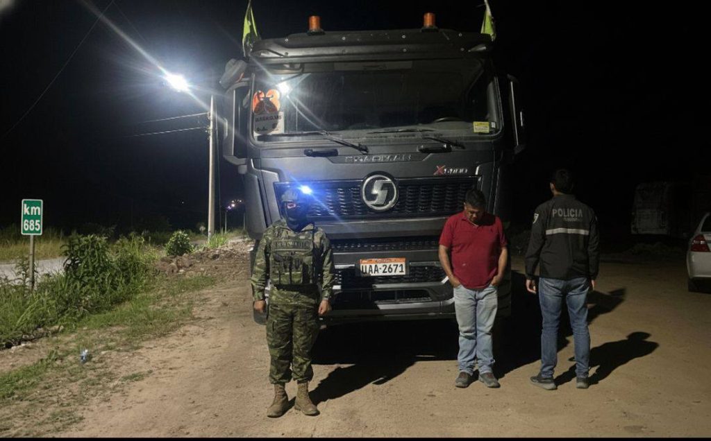 Militares interceptan material para minería ilegal