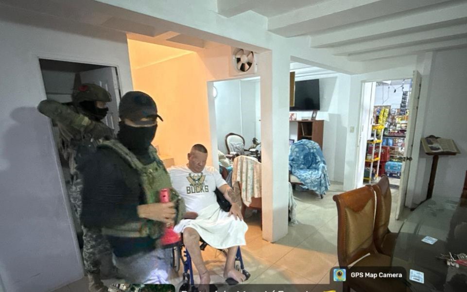 FF.AA. detiene a sujeto armado en Portoviejo