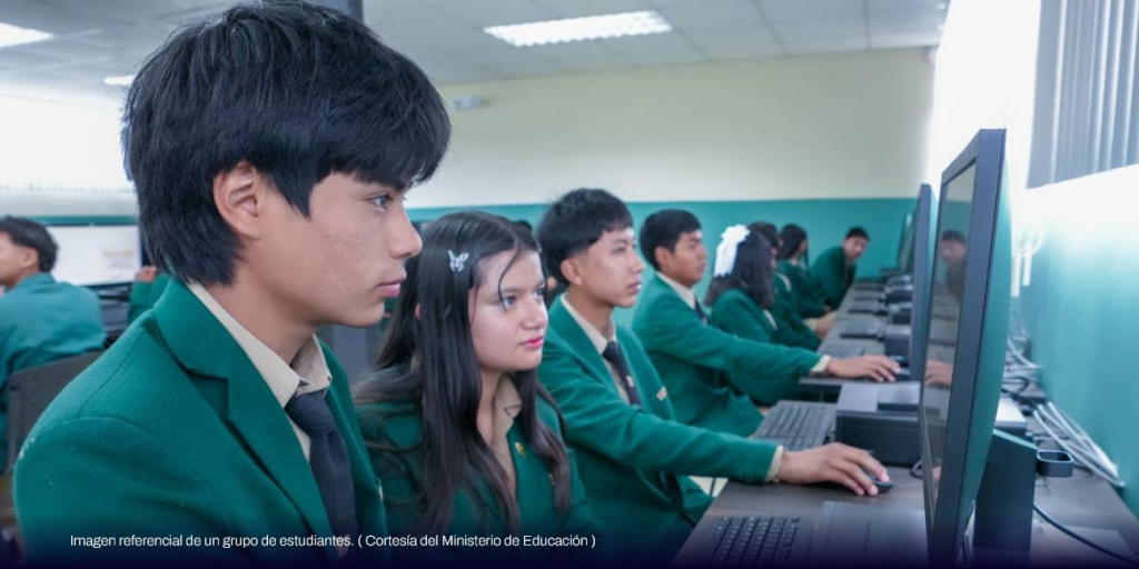 Ministerio de Educación anuncia cronograma de vacaciones por festividades