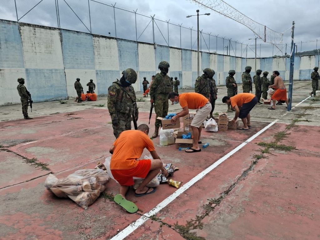 Operativos de seguridad en Manabí