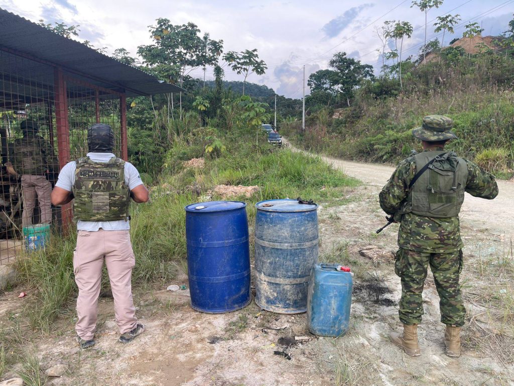 Fuerzas Armadas frenan la minería ilegal en Morona Santiago