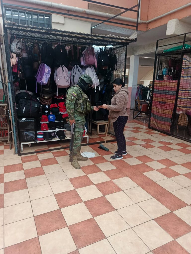 FF.AA. ejecuta redadas en Cañar