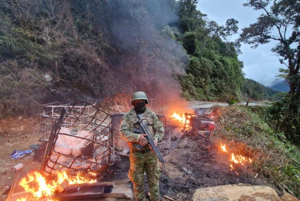 Militares decomisan 1000 galones de diésel en Zamora Chinchipe