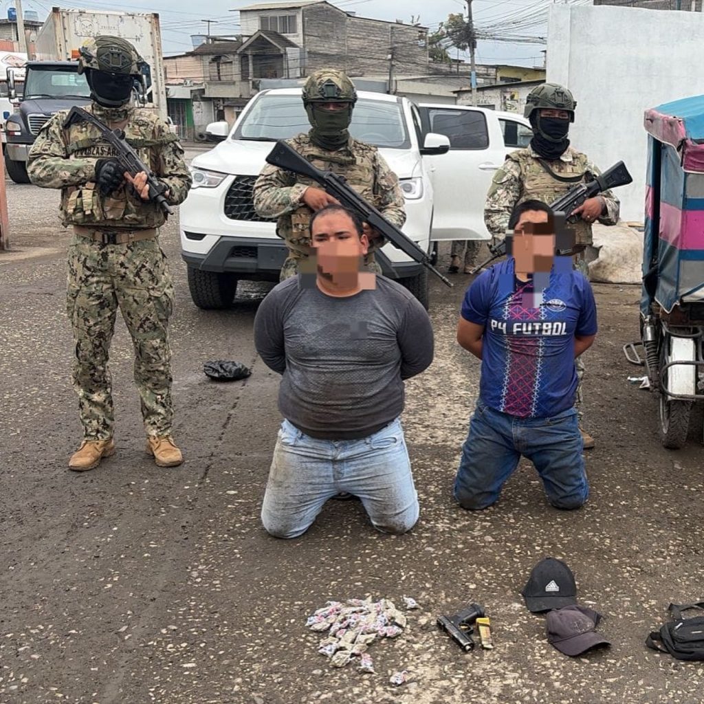 Armada del Ecuador refuerza operativos en el sur de Guayaquil