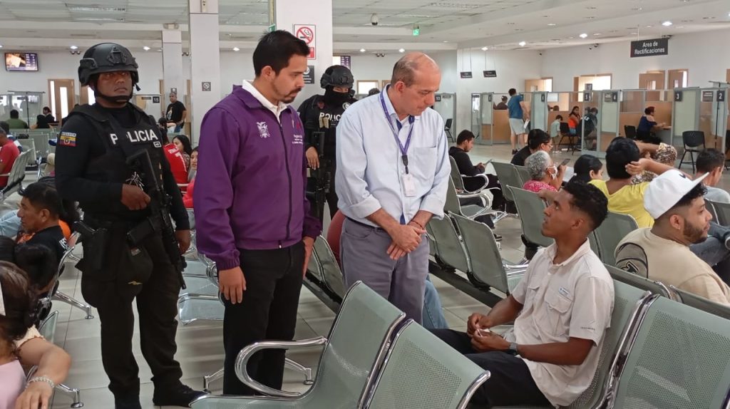 Autoridades del Registro Civil realiza operativos contra tramitadores