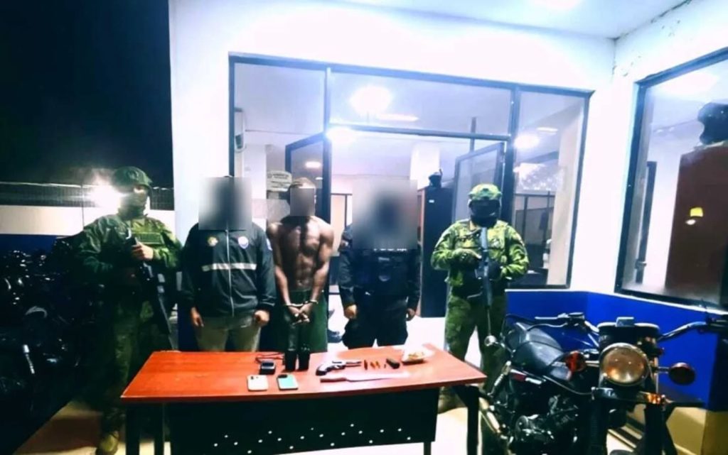 Bloque de Seguridad detiene a sujeto posible con armamento en Quinindé