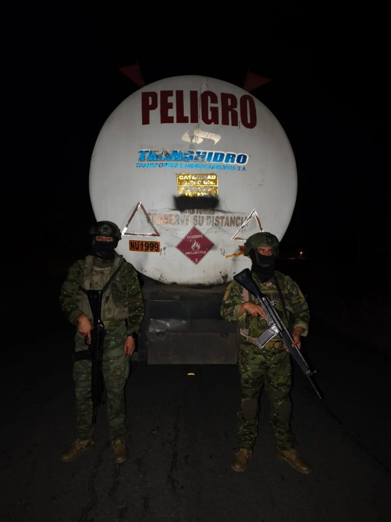 FF.AA. detectan perforación clandestina en poliducto Pascuales