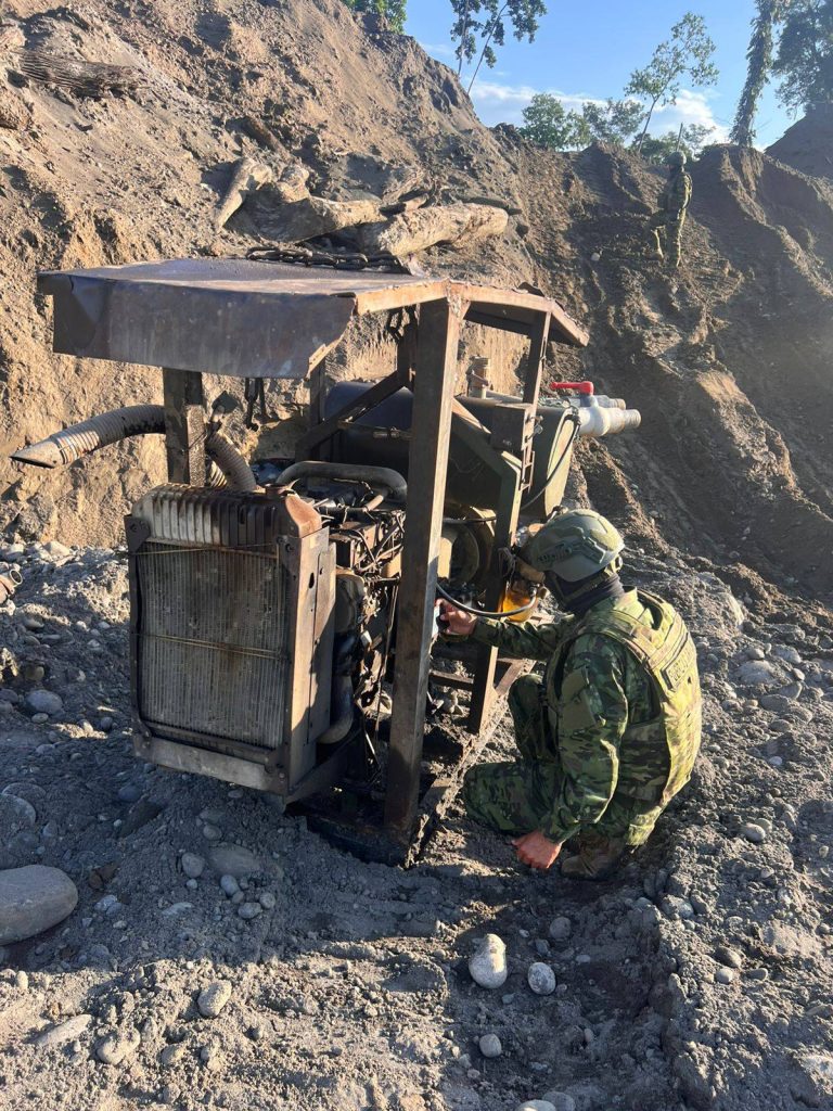 Fuerzas Armadas frena la minería ilegal en Tiwintza