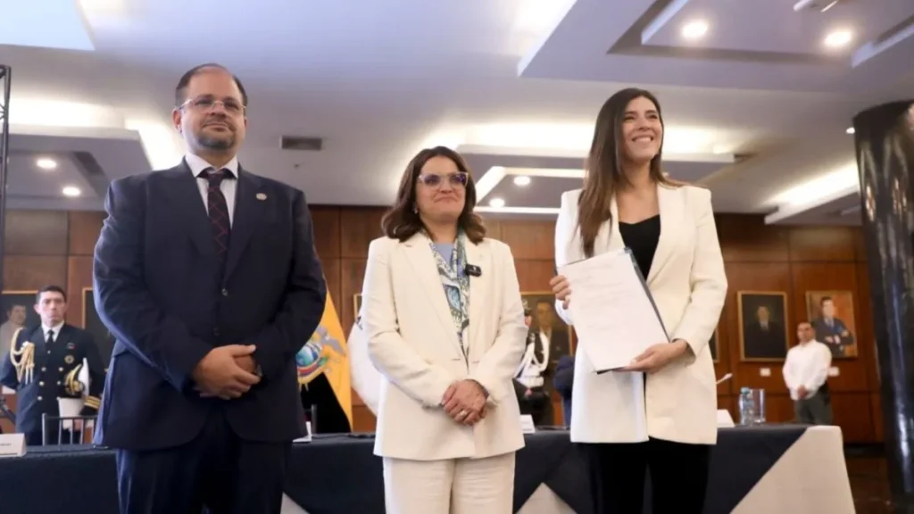 Endurecimiento de penas por reclutar a menores para crimen organizado