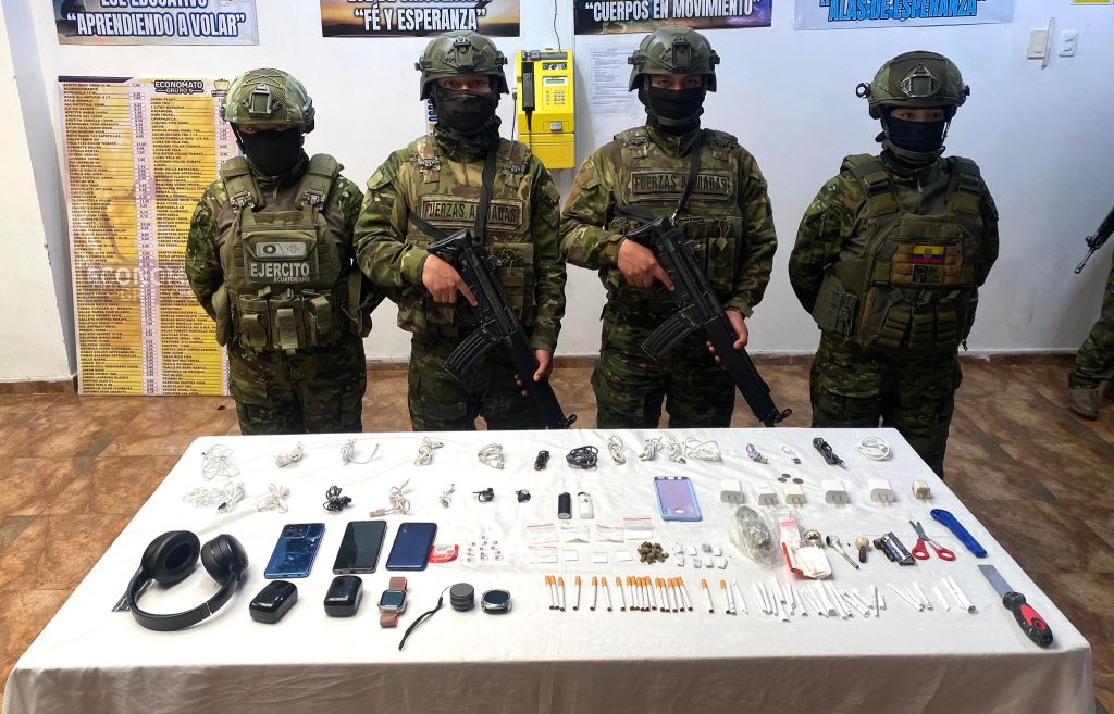 Requisa en cárcel de Riobamba