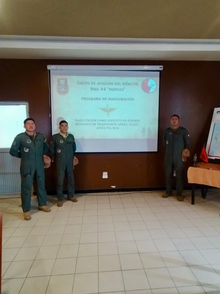 Militares fortalece  capacidad operativa de pilotos
