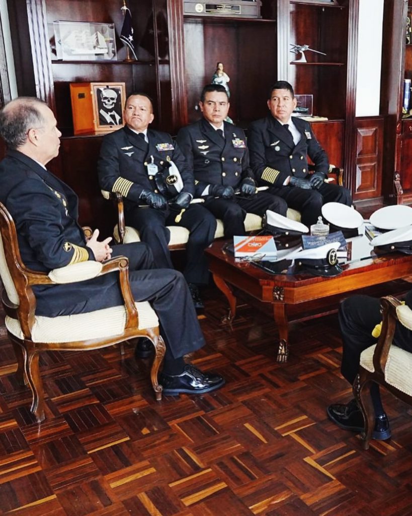 Suboficiales Mayores fortalecen el diálogo institucional con el Comandante General de la Armada