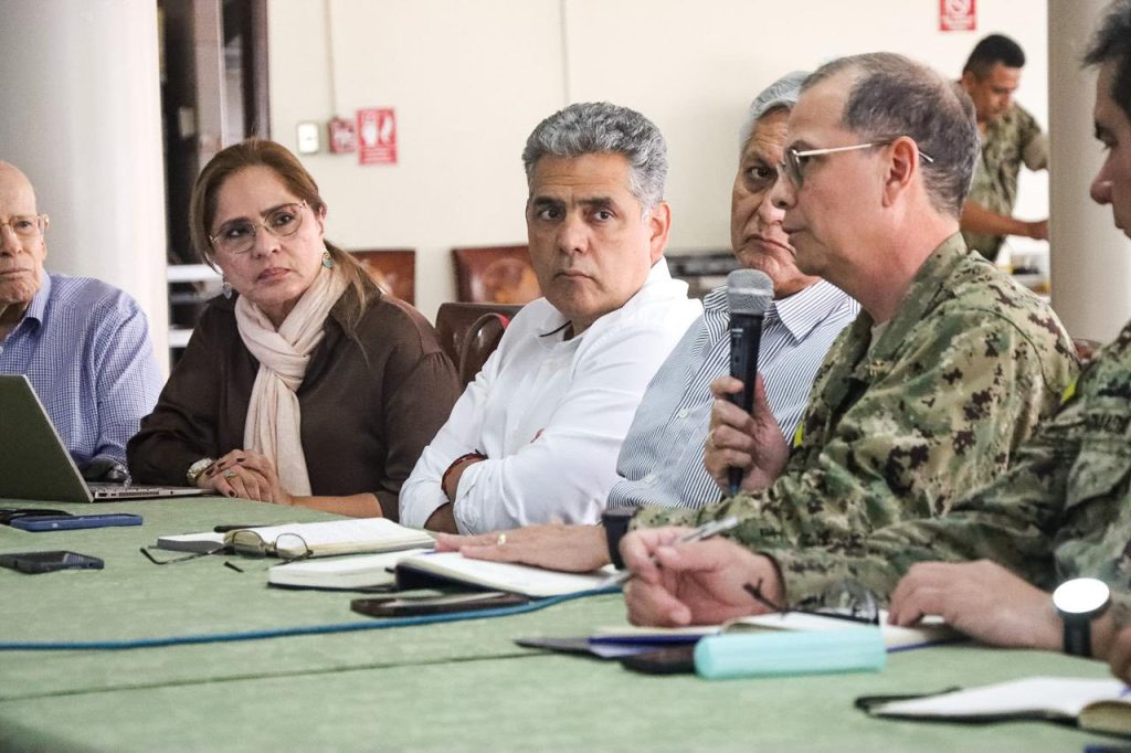 COGMAR se reúne en Guayaquil con sectores marítimo y portuario