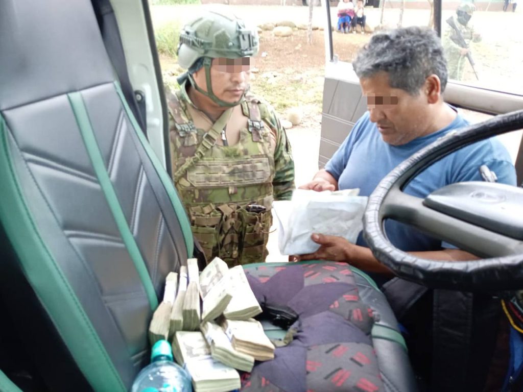 $15.000 son decomisados en Morona Santiago por no tener sustento legal