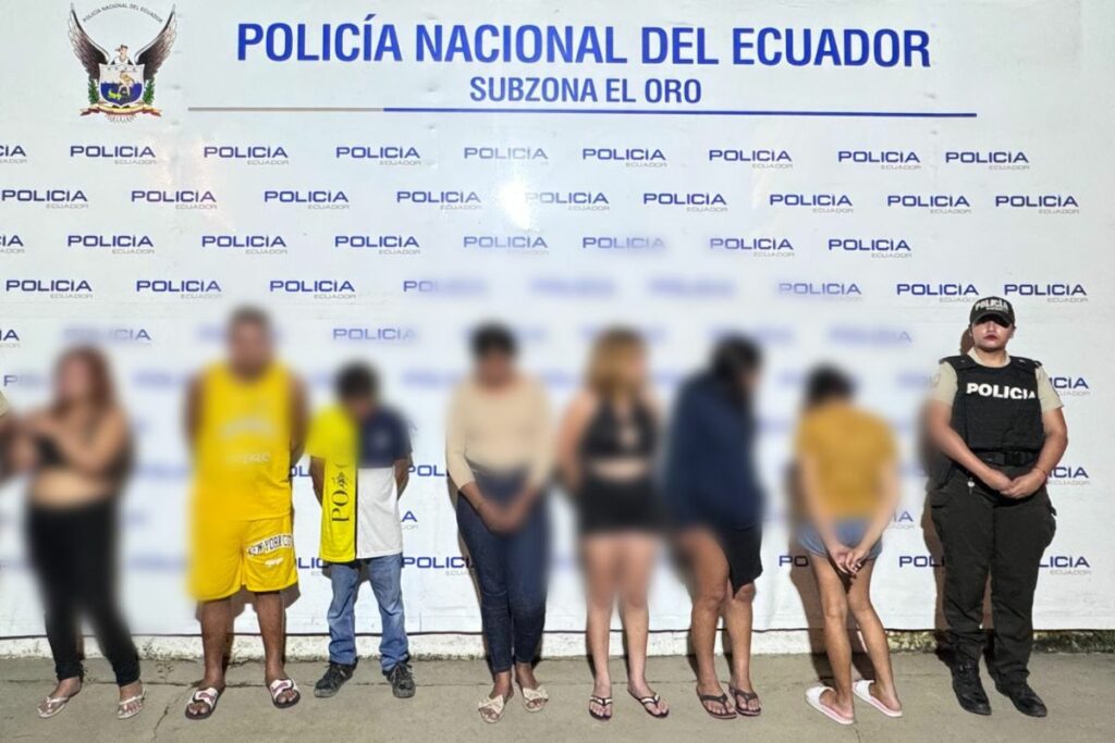 250 detenidos en la primera noche del toque de queda