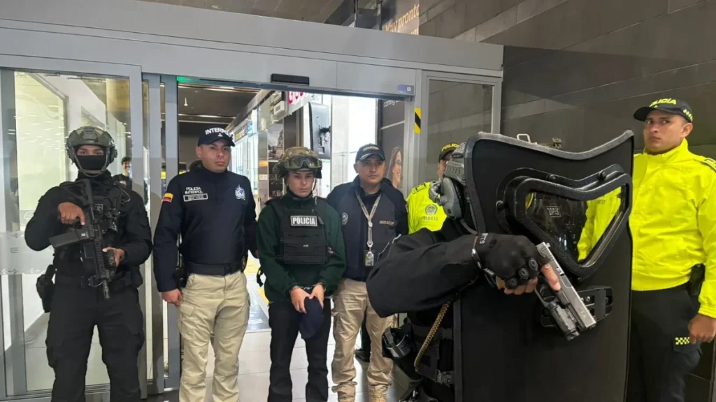 Capturado en México “Lobo Menor” sospechoso del asesinato de Fernando Villavicencio.