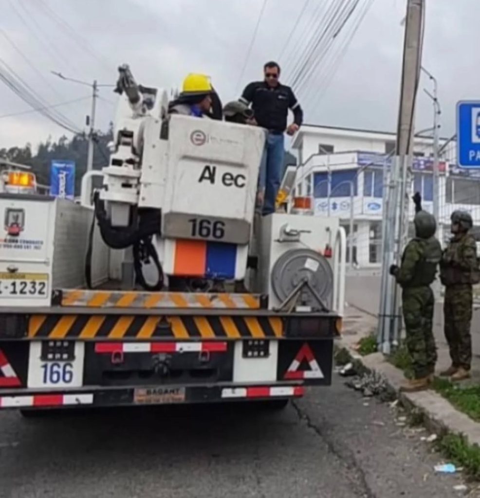 Militares desmantelan cámaras clandestinas en Riobamba