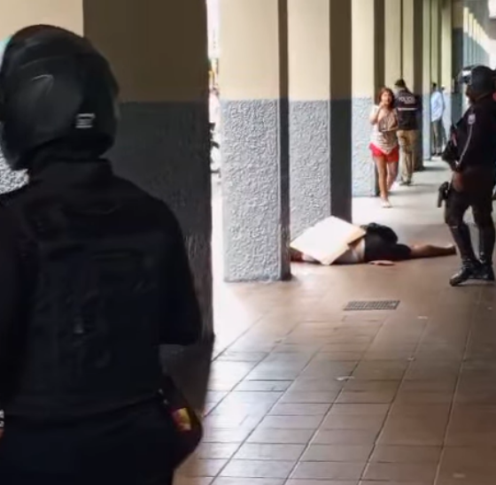 Sicarios asesinan a conductor de taxiruta en pleno centro de Guayaquil
