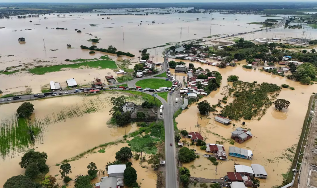 Ecuador declara emergencia nacional por intensas lluvias