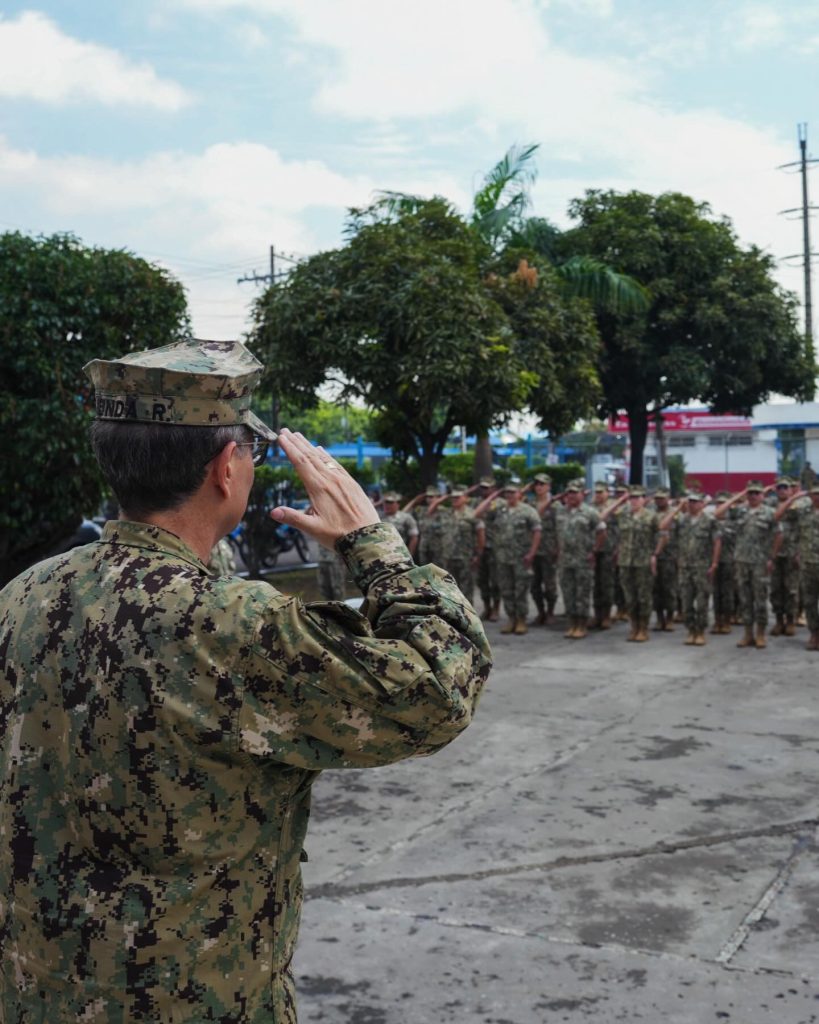 Comandante General de la Armada visitó el Hospital Naval “Guayaquil”