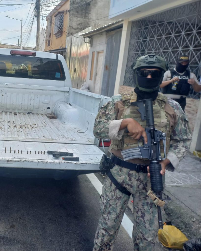Operativo conjunto en Portete permite aprehensión y decomiso de armas