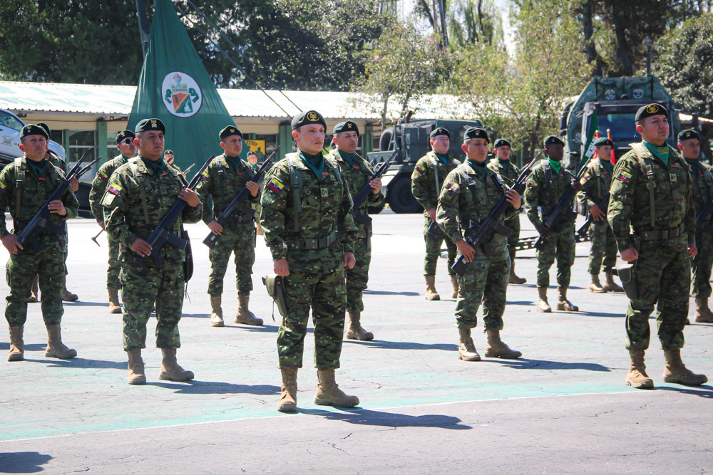 Militares reciben distinción “Ecuador Seguro” por su labor estratégica