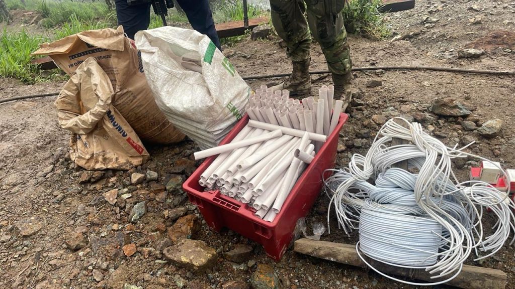 Operativo militar deja detenidos y material decomisado en Pucará